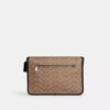 Colby Messenger-Tasche 32 aus Signature Canvas