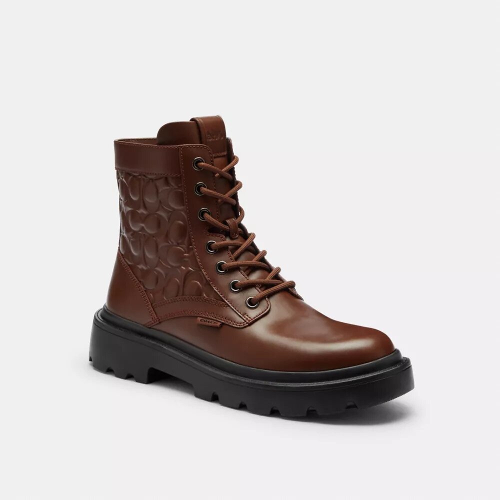 Combat-Boots aus charakteristischem Leder