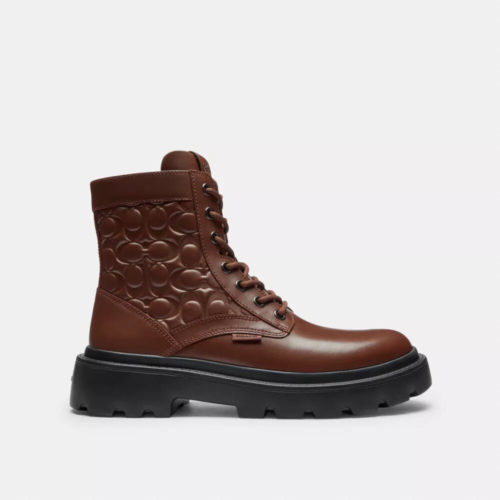 Combat-Boots aus charakteristischem Leder