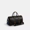 Compass Bag 35 aus Used-Leder mit Anhängern