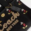 Disney X Coach Cargo-Tote-Bag 26 mit Mickey Mouse aus regenerativem Baumwoll-Canvas