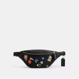 Disney X Coach Charter Gürteltasche 7 mit Aufkleber-Print