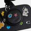 Disney X Coach „Charter“ Slim Umhängetasche mit Aufkleber-Print