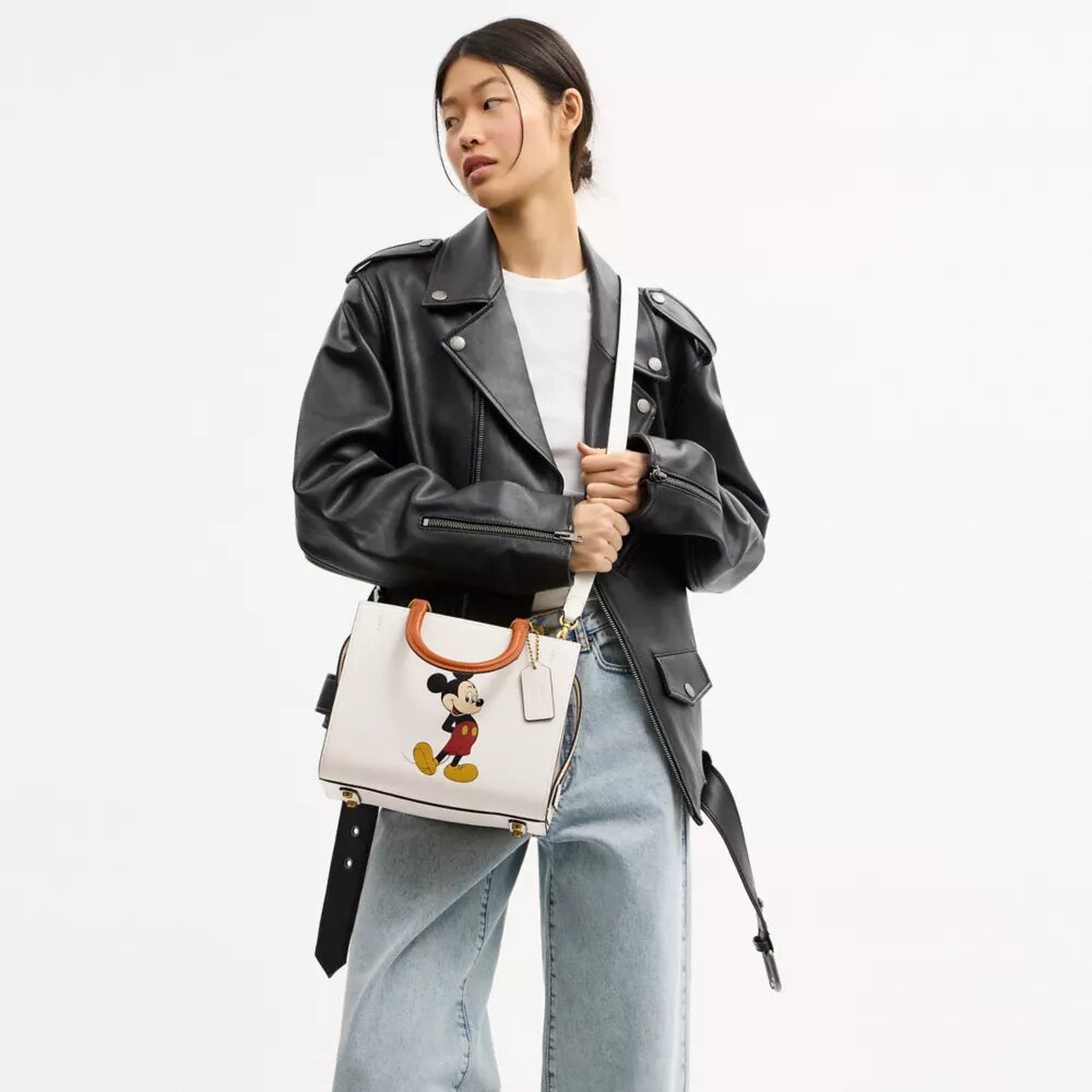 Disney X Coach Rogue-Taschen 25 mit Mickey Mouse