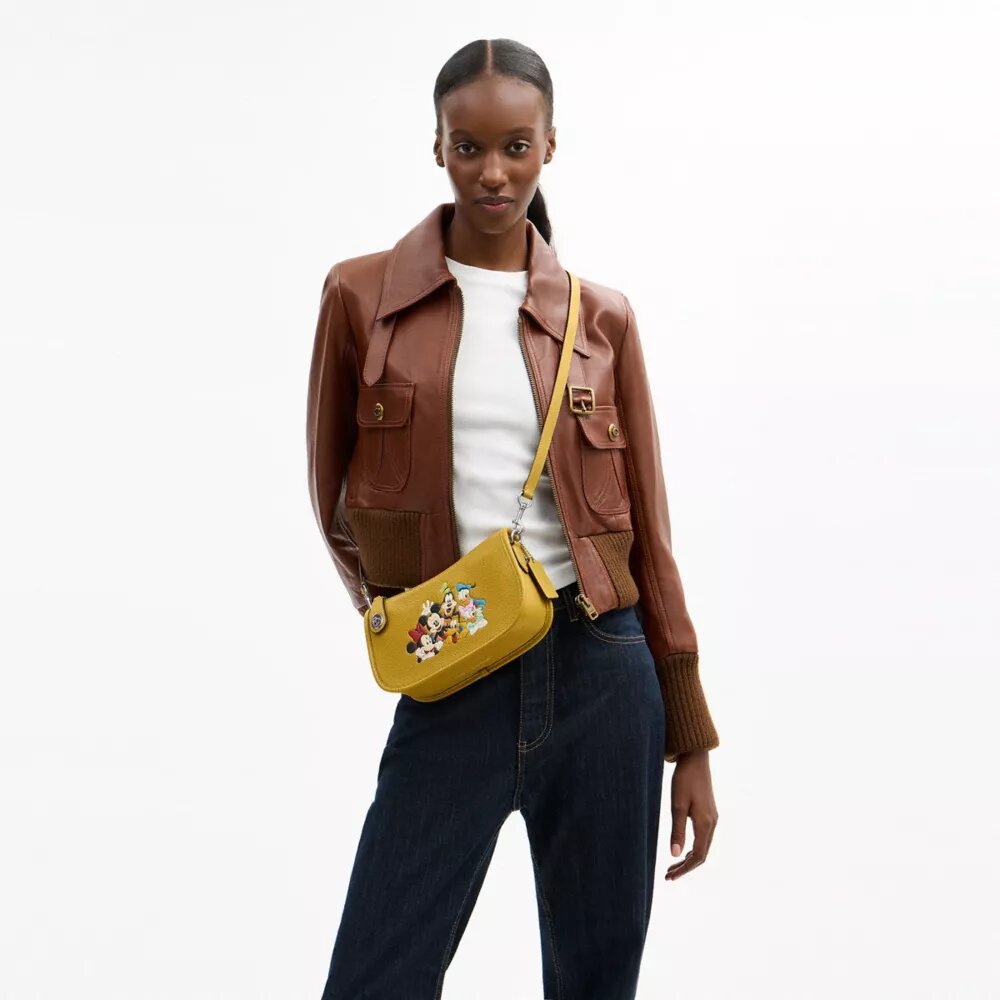 Disney X Coach Swinger-Tasche aus regenerativem Leder mit Mickey Mouse und Freunden