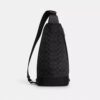 Dominic Sling Pack aus Signature Canvas