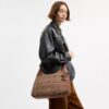 Ella-Schultertasche aus charakteristischem Chenille