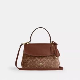 Emory-Tasche mit Tragegriffen aus charakteristischem Chenille