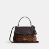 Emory-Tasche mit Tragegriffen aus charakteristischem Chenille