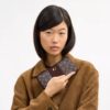 Essential Slim Geldbörse aus unserem charakteristischen Jacquard