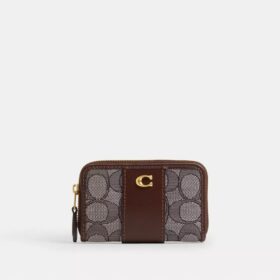 Essential Small Zip-Around-Kartenetui aus unserem charakteristischen Jacquard