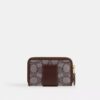 Essential Small Zip-Around-Kartenetui aus unserem charakteristischen Jacquard