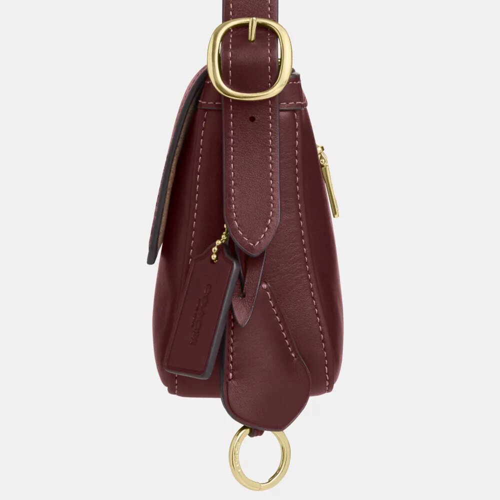 Etta – Kleine Schultertasche mit Klappe