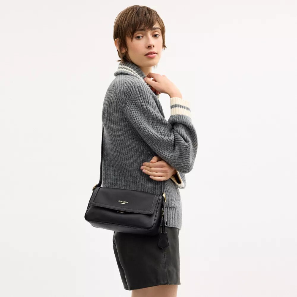 Etta Kleine Schultertasche mit Klappe