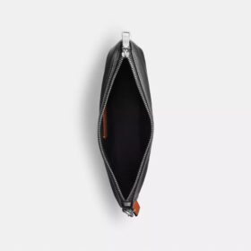 Etui mit Anhängern