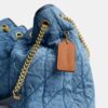 Evelyn-Schultertasche aus regenerativer Baumwolle mit Steppung