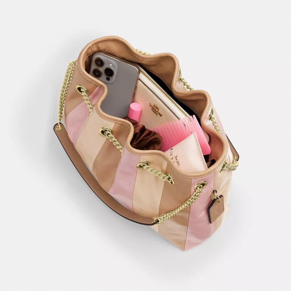 Evelyn-Schultertasche mit gestreiftem Patchwork
