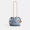 Faye Mini-Kordelzugtasche aus Signature-Denim
