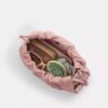 Faye-Schultertasche aus charakteristischem Denim