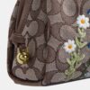 Faye-Schultertasche aus charakteristischem Jacquard mit Blumenstickerei