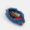 Faye-Schultertasche aus Signature-Denim