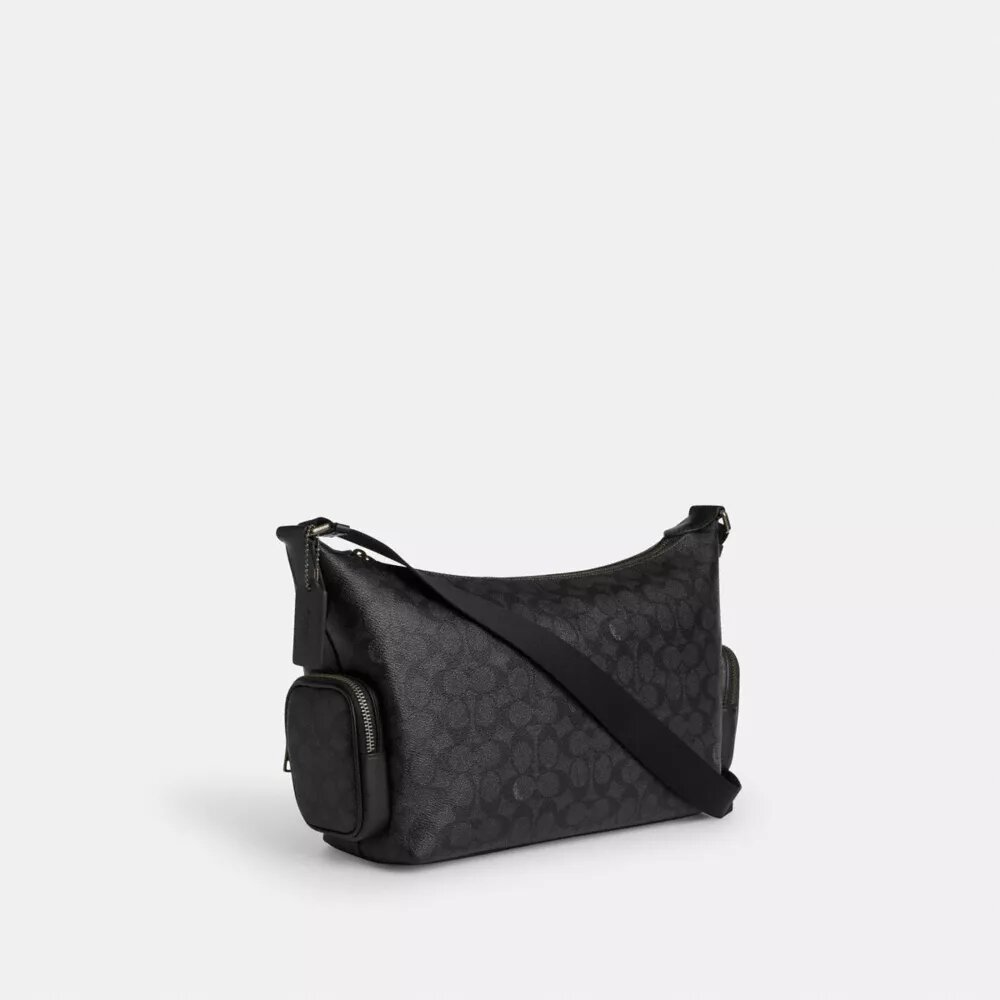 Finn Umhängetasche mit Taschen aus Signature Canvas