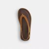 Flatform-Plateausandalen mit geformtem C