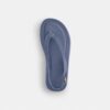 Flatform-Plateausandalen mit geformtem C