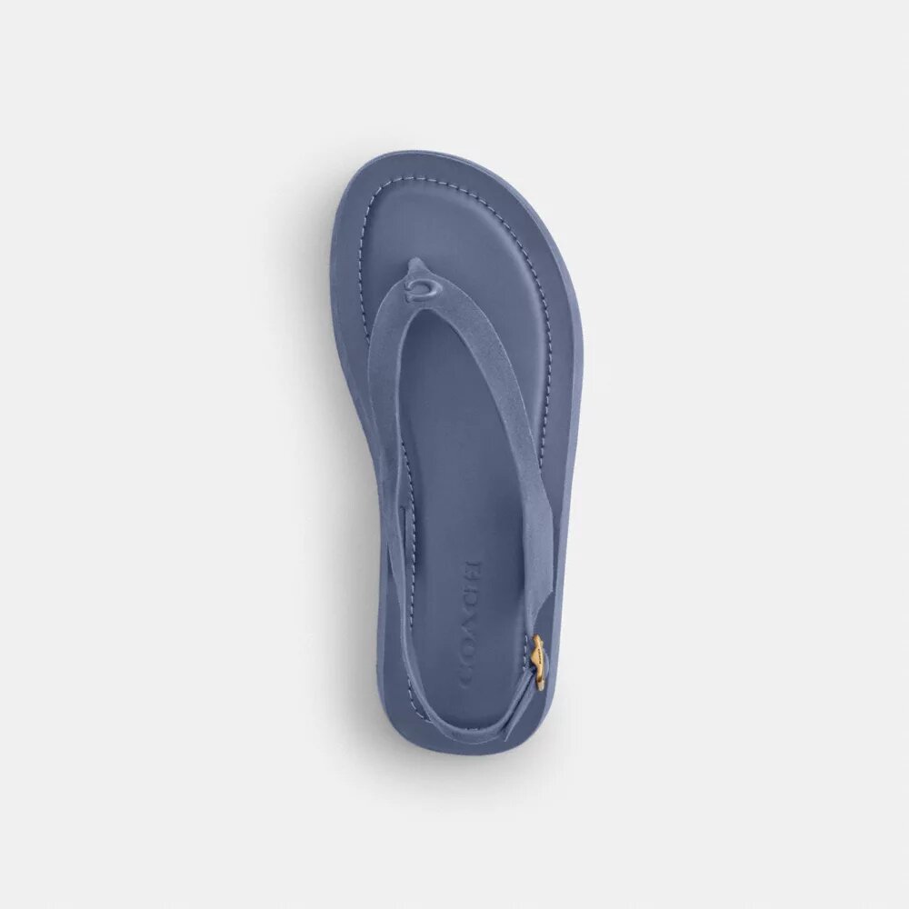 Flatform-Plateausandalen mit geformtem C