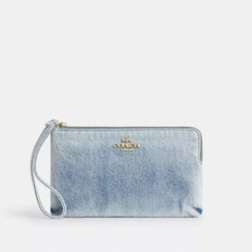 Große Handgelenktasche mit Reißverschluss an der Ecke in „Loved Denim“
