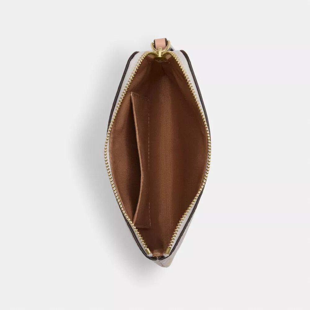 Handgelenktasche mit Reißverschluss an der Ecke aus Signature Canvas