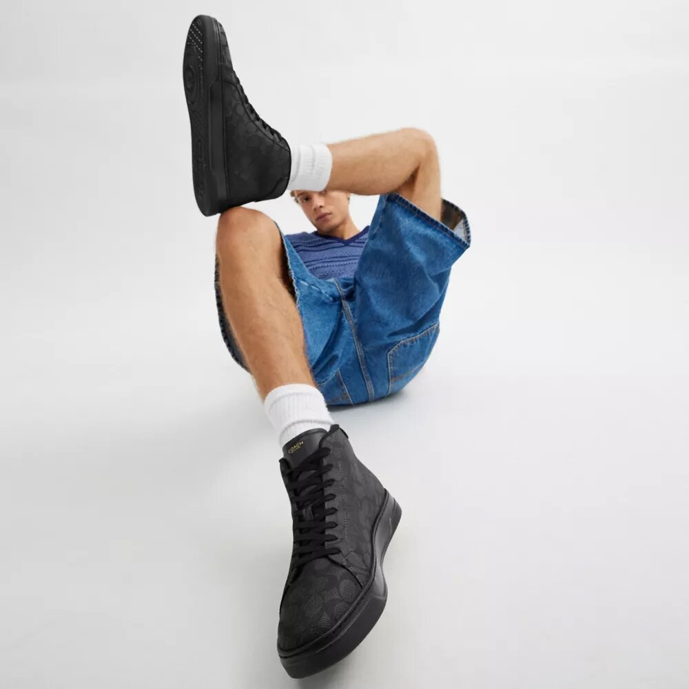 High Line High-Top-Sneaker aus unserem Signature Canvas