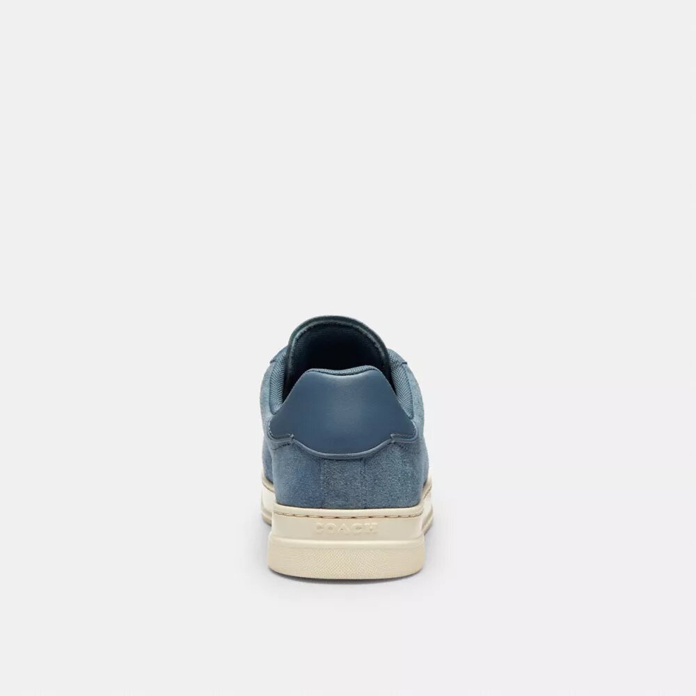 High-Top-Sneaker