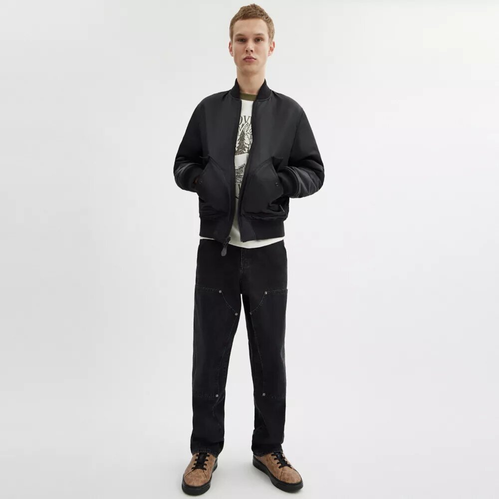High-Top-Sneaker aus Signature Canvas