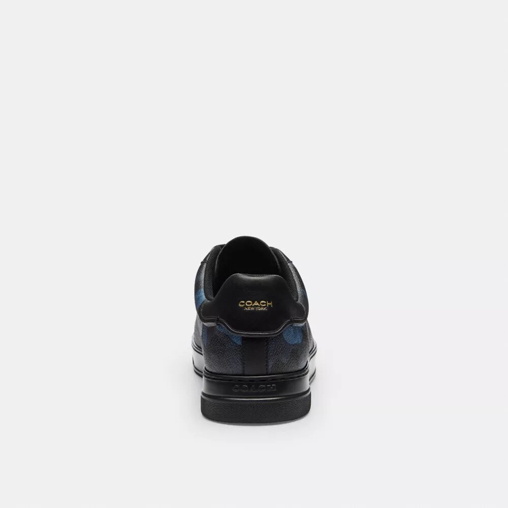 High-Top-Sneaker aus unserem Signature Canvas mit Camo-Print