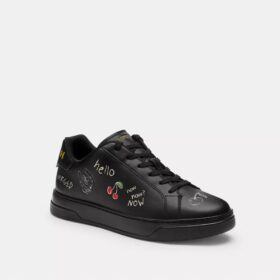 High-Top-Sneaker mit Sketch-Print