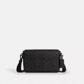 „Jack Small Flap Umhängetasche“ aus Signature Canvas