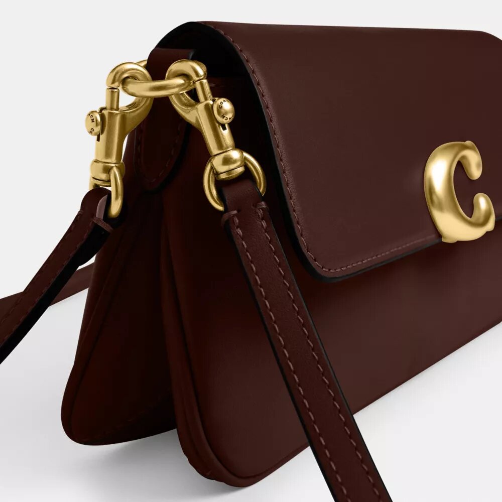 Jet-Schultertasche