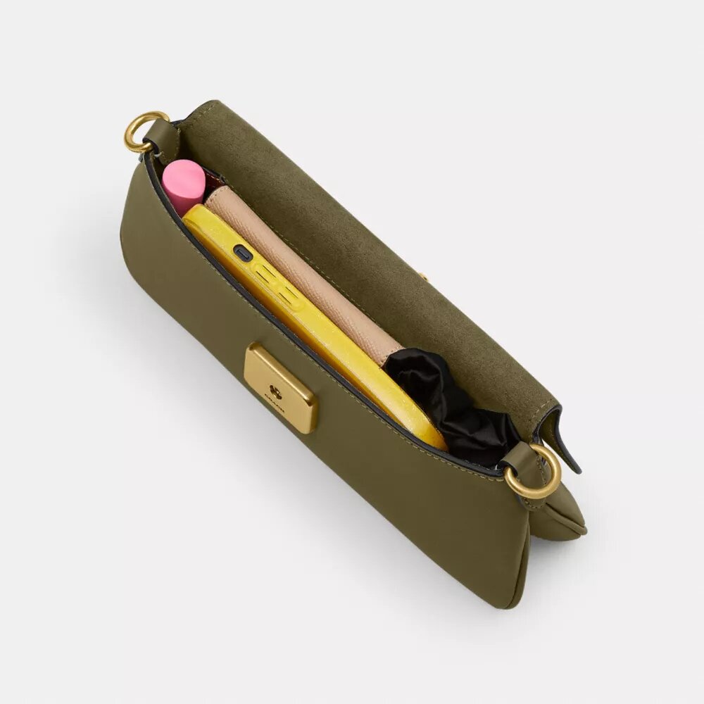 Jet-Schultertasche