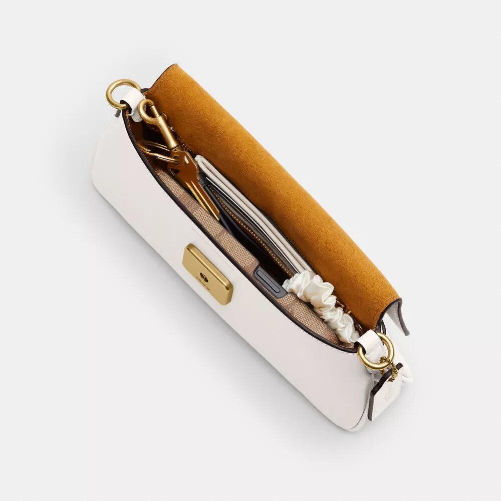 Jet-Schultertasche