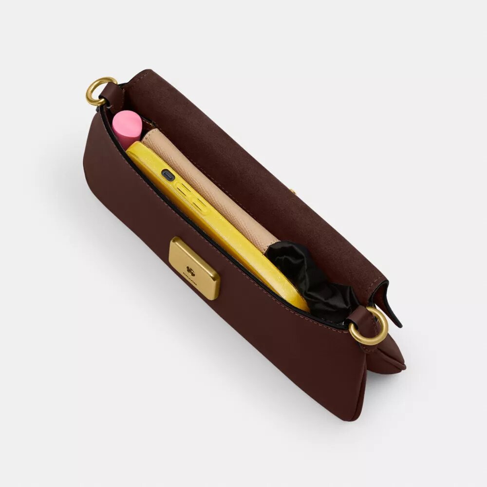 Jet-Schultertasche
