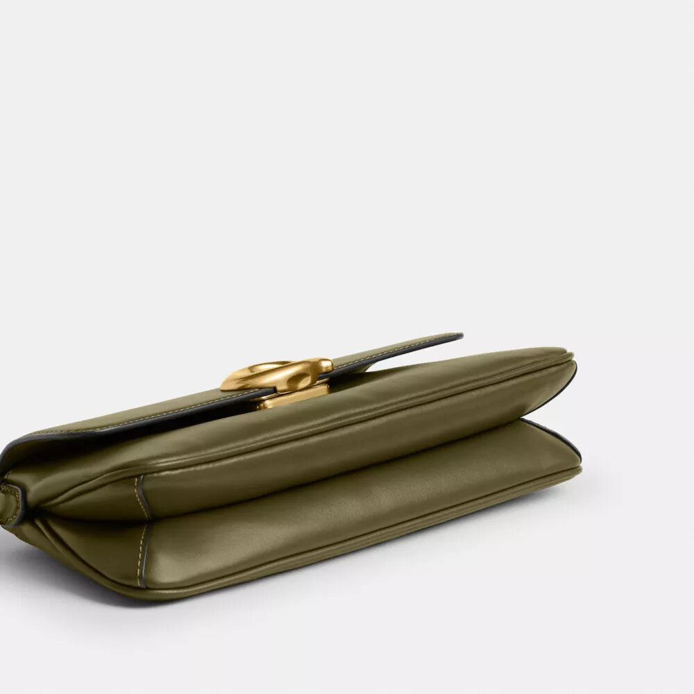 Jet-Schultertasche