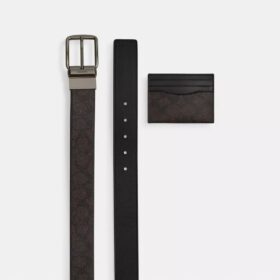 Kartenetui und Gürtelset in Signature Canvas, im Karton verpackt