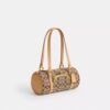 Kisslock Barrel Bag 28 aus Signature-Jacquard