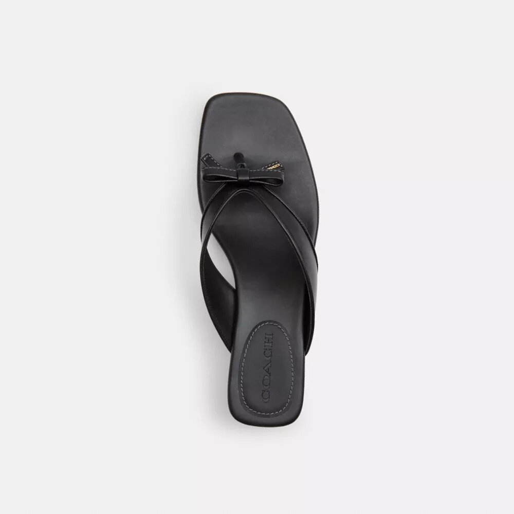 Kitten-Heel-Sandale mit Schleife am Zehensteg