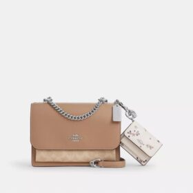 Klare-Taschenanhänger mit Sternenprint