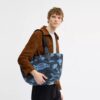 Kleine Tour-Tote-Bag mit Camouflage-Print