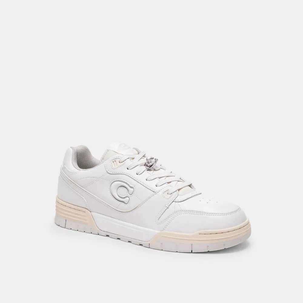 Kleiner charakteristischer Schuh-Anhänger