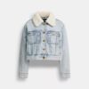 Kurze Heritage C Denim-Truckerjacke aus Bio-Baumwolle mit Lammfell-Kragen