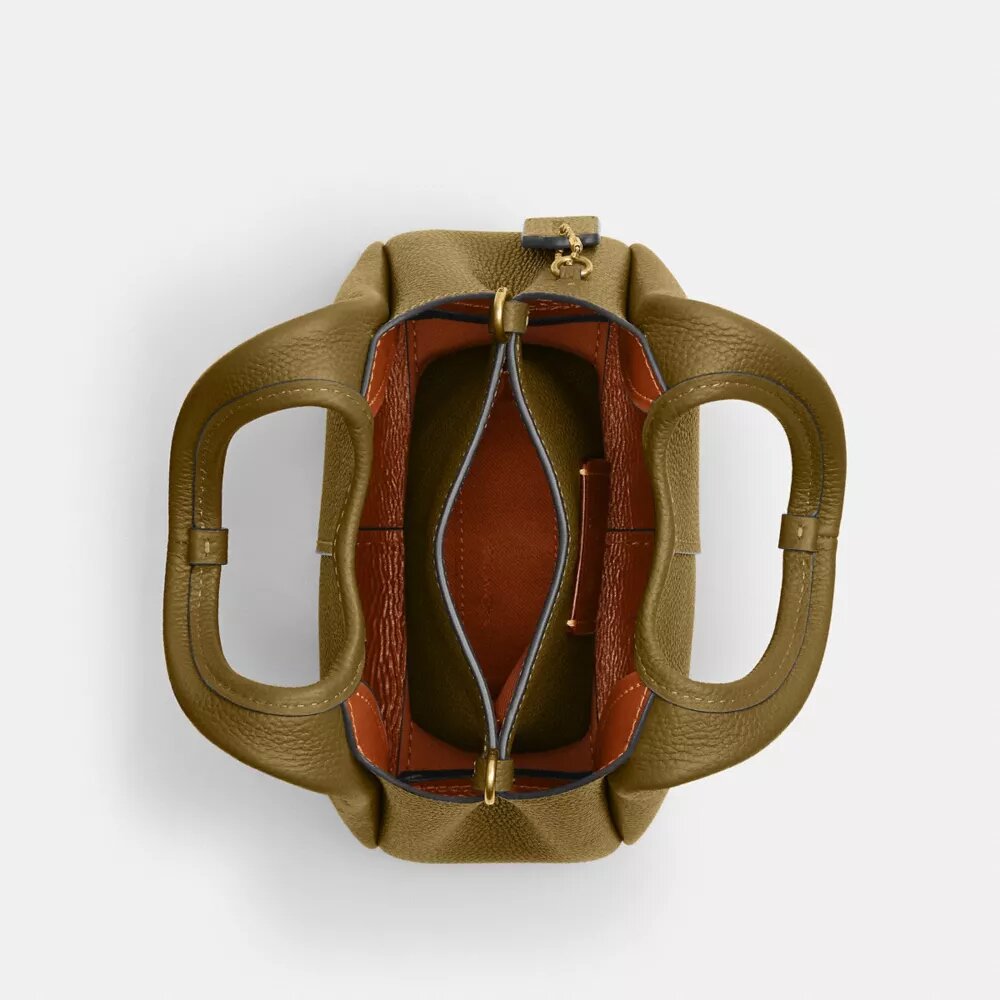 Lana-Schultertasche 19